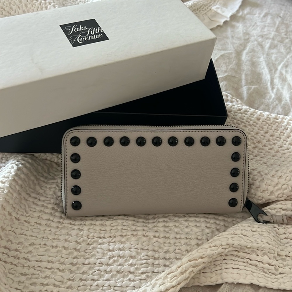NEW Rebecca Minkoff wallet.